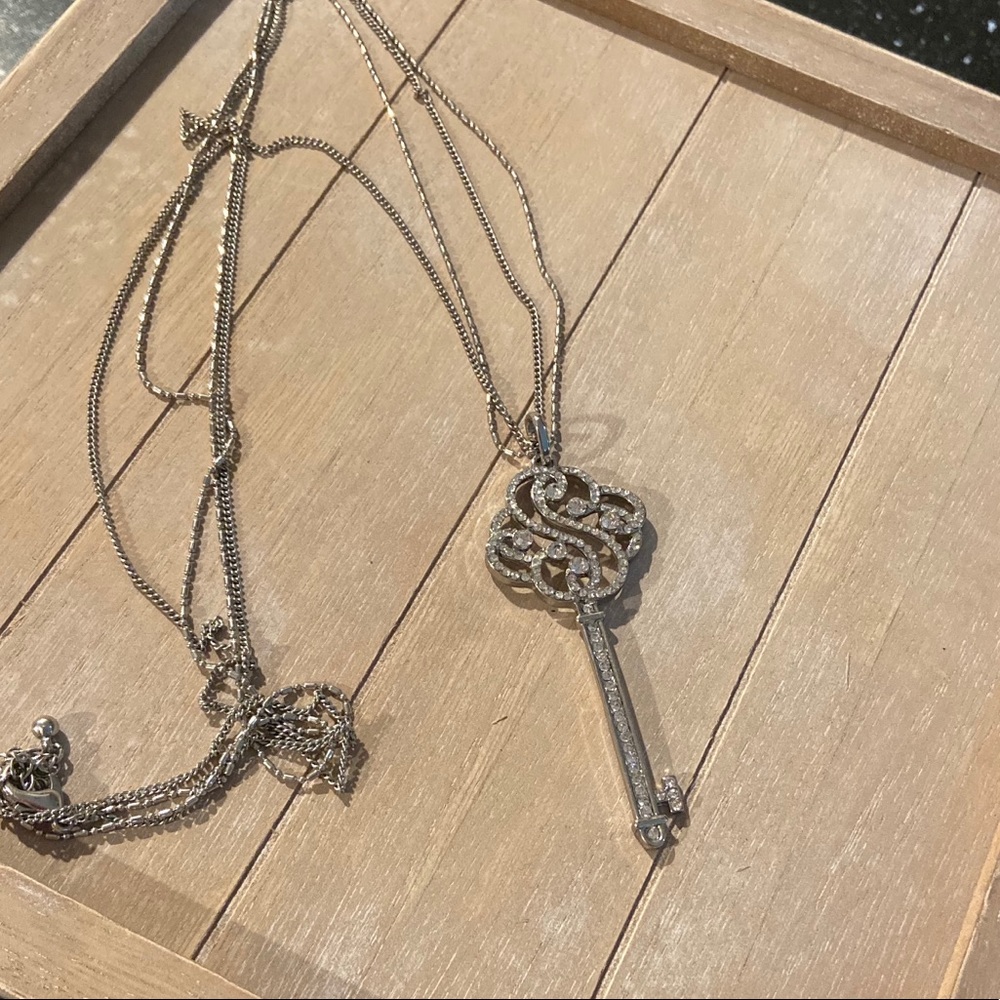 Neckless